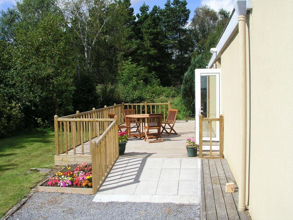 Lakeland Midsummer Lakehouse Oughterard Esterno foto